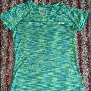Women’s Under Armour Shirt